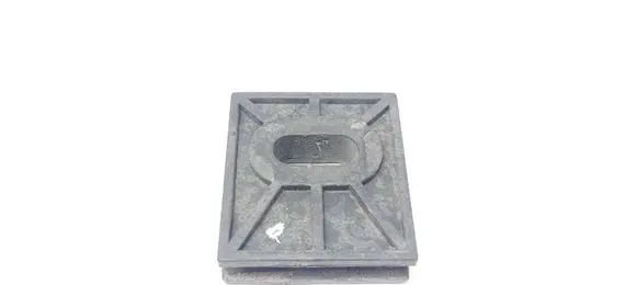 Radiator mount bracket