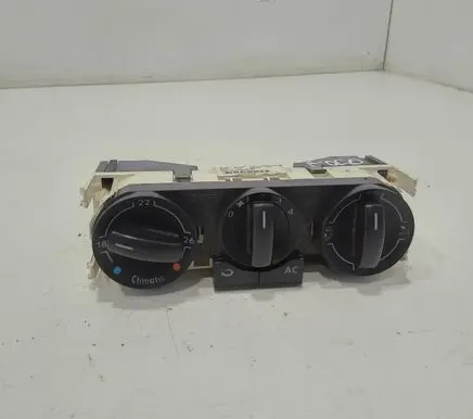 Volkswagen Polo Climate control unit 6Q0820045E