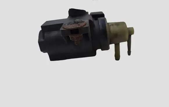 Opel Zafira B Turbo solenoid valve 55563534 70142001