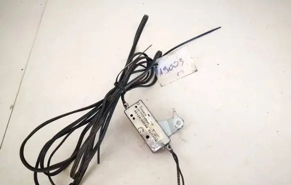 Toyota Avensis T250 Antenna control unit 8630005150 86300-05150