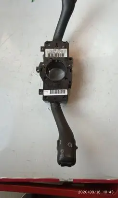 Audi A6 S6 C5 4B Indicator stalk 202853 8L953513H