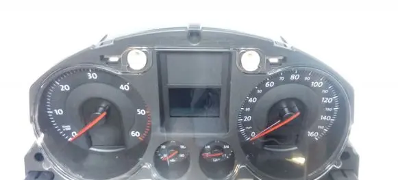 Volkswagen PASSAT B6 Speedometer (instrument cluster) 3C0920960H