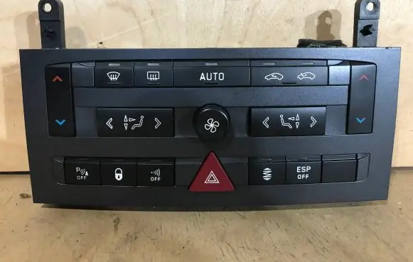 Peugeot 407 Climate control unit 96573322XA 96466840XT 96514807XT