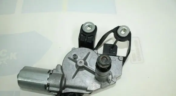 Volkswagen Polo V 6R Rear window wiper motor 5K6955711B