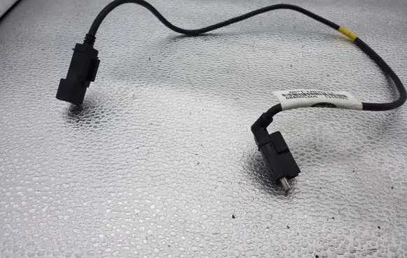 Ford Fusion II USB socket connector DS7T14D202CC