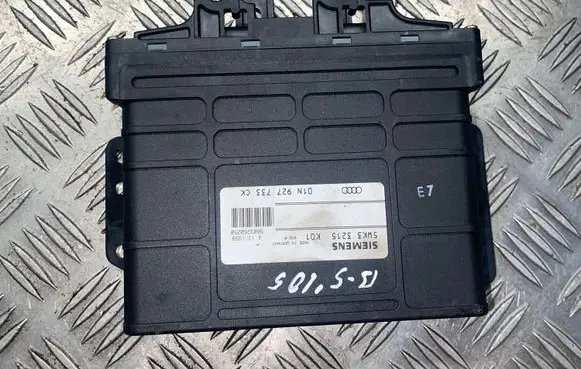 Volkswagen PASSAT B5 Gearbox control unit/module 01N927733CK 9803260250 5WK33215