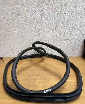 KIA Niro Rubber seal front door (on door) 1197