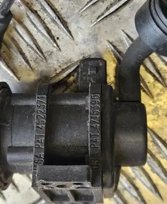Volvo S70 V70 V70 XC Turbo solenoid valve 4534375