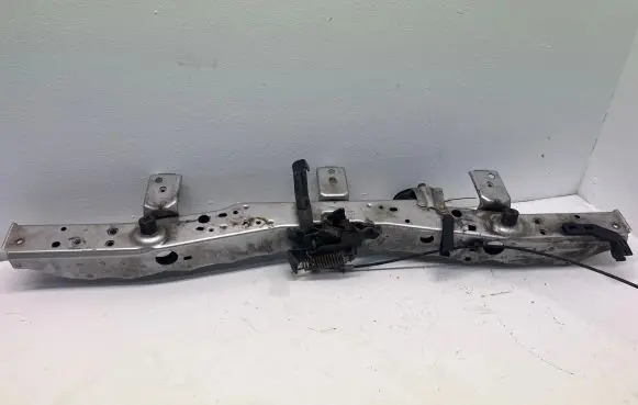 Toyota RAV 4 (XA30) Top upper radiator support slam panel