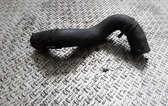 Volkswagen Golf IV Engine coolant pipe/hose 1J0122157FE