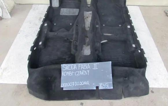 Skoda Fabia Mk2 (5J) Rear floor carpet liner 
