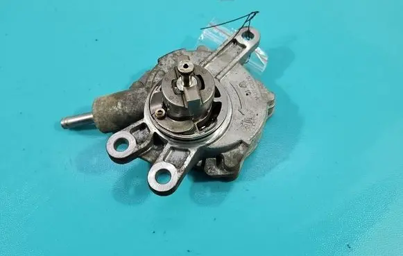 Toyota Auris E180 Vacuum pump ST839-M1-A IMPRK1513224