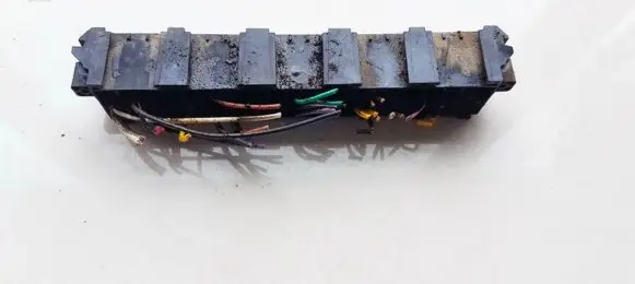 Renault Kangoo I Fuse box set 7703297572