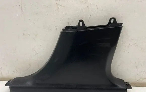 (B) pillar trim (bottom)