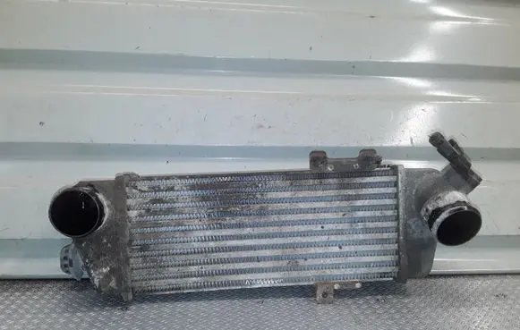 Hyundai i30 Intercooler radiator 282702A62X