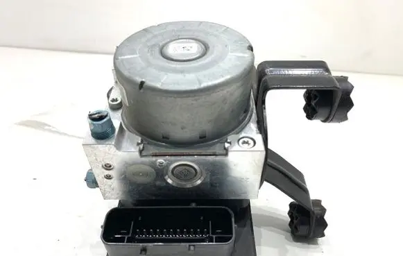 BMW 3 F30 F35 F31 ABS Pump 6871110