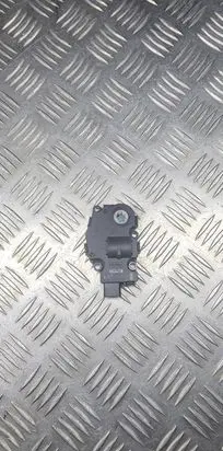 Mercedes-Benz E W211 Air flap motor/actuator 410475520