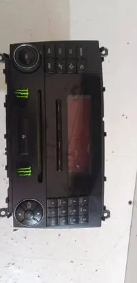 Mercedes-Benz C W203 CD/DVD changer A2038703689