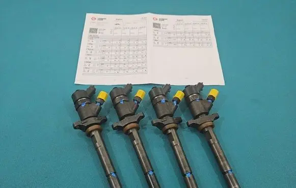 Ford C-MAX I Fuel injectors set 0445110259 IMPRK1528405