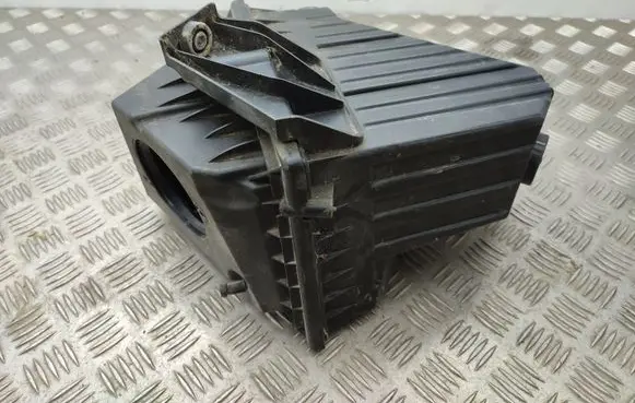 Land Rover Range Rover Evoque L538 Air filter box GJ329600AD