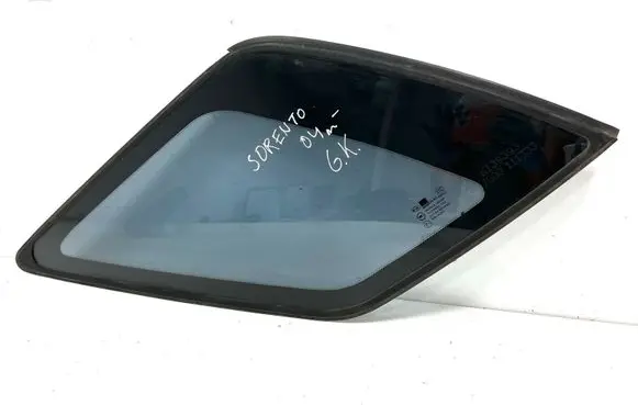 KIA Sorento Rear side window DOT184AS2M431 43R00240 A004313