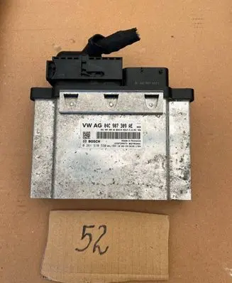 Volkswagen Golf VII Engine control unit/module 04C907309AE 0261S10530