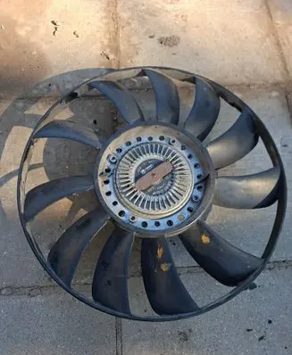 Audi A4 S4 B5 8D Viscous fan clutch 06B121347