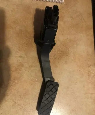 Audi Q2 - Accelerator throttle pedal 5Q2723503F