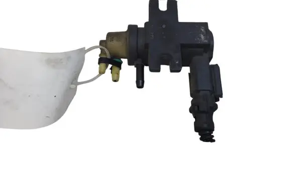 Citroen C4 II Picasso Turbo solenoid valve 9672873080 70163303