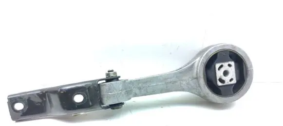 Volkswagen Polo IV 9N3 Engine mount bracket 6Q0199851AB 331822012