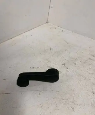 Skoda Octavia Mk2 (1Z) Front door window winding handle 1H0837581D