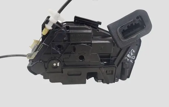 Skoda Yeti (5L) Front door lock 5E1837016