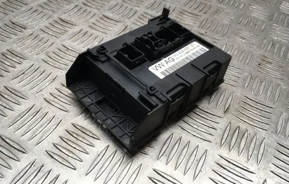 Volkswagen Tiguan Comfort/convenience module 1K1971262J 1K0959433BT