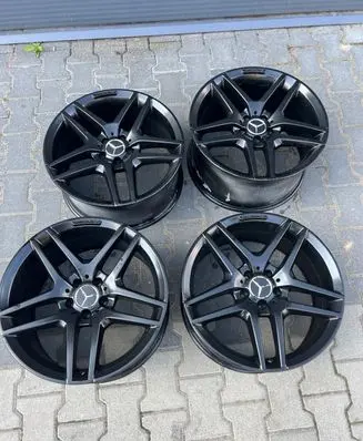 R19 alloy rim