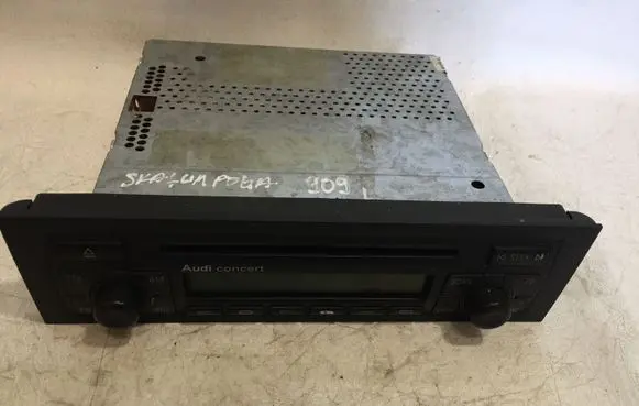 Audi A3 S3 8P CD/DVD changer 