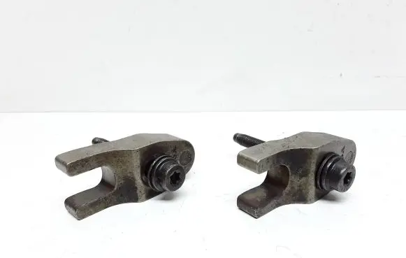 Volvo V60 Fuel Injector clamp holder