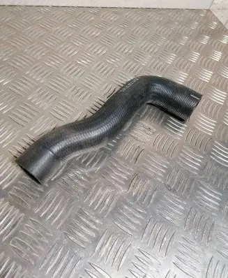 Mercedes-Benz Sprinter W901 W902 W903 W904 Engine coolant pipe/hose A9015010882