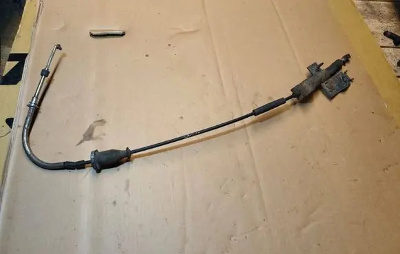 Chrysler Grand Voyager II Handbrake/parking brake wiring cable