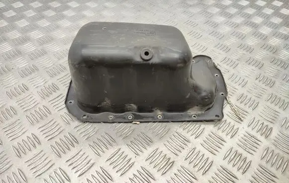 Volkswagen Polo V 6R Oil sump 03D103601G