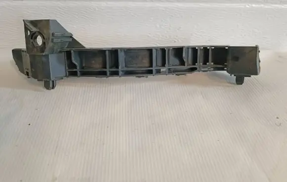 Subaru Forester SJ Front bumper mounting bracket