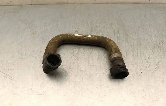 Peugeot 208 II Engine coolant pipe/hose 495