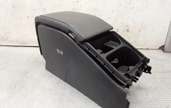 Volvo S80 Armrest 