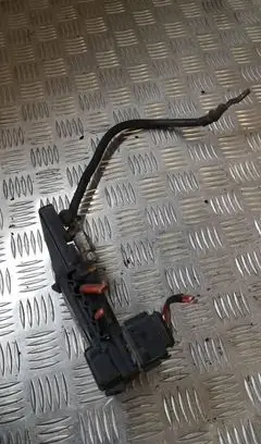 Volkswagen Golf IV Fuse box set 1j0937550