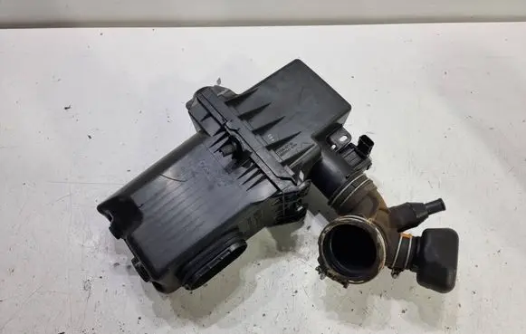 Toyota C-HR I Air filter box 177050T170 RK014141075