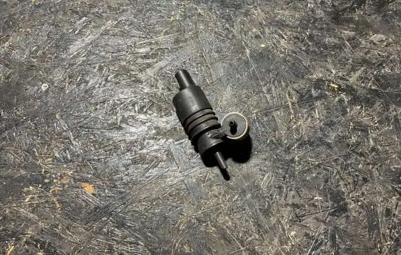 Audi A3 S3 8P Windscreen/windshield washer pump PA6GBGF30