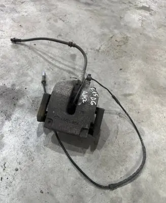BMW X5 F15 Rear brake caliper 6776790