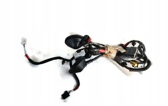 Hyundai i30 EUR ISO radio connector 