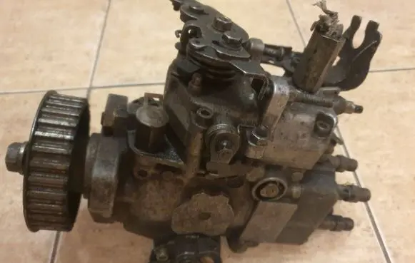 Volkswagen Transporter - Caravelle T4 Fuel injection high pressure pump 074130108g 046485017