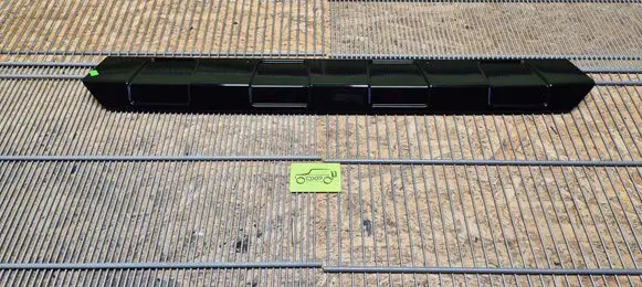 Mercedes-Benz G W463 2nd Gen Front bumper splitter molding 463A-234-202R 463A234202R