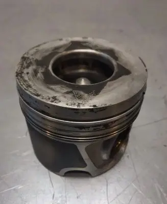 Audi A4 S4 B8 8K Piston 7901J